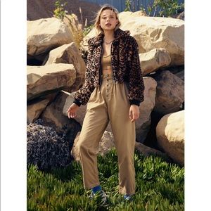 urban outfitters paperbag pants